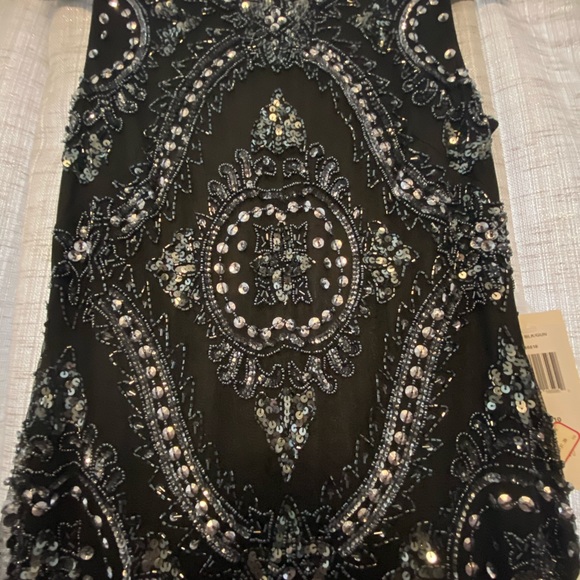 Black dress, full sequence. NEVER WORN WITH TAGS - Picture 2 of 5
